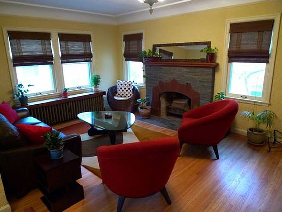 Living Room w/ fireplace.