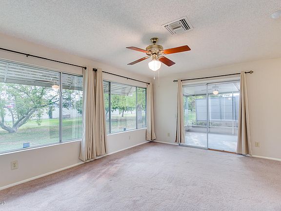 3rd image of 10719 W Caron Dr