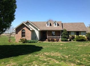 3000 Singletree Dr, Hopkinsville, KY 42240