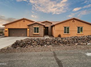 15720 E Broken Bit Rd, Mayer, AZ 86333