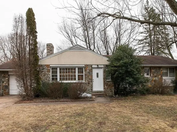 5021 Ox Rd, Fairfax, VA 22030