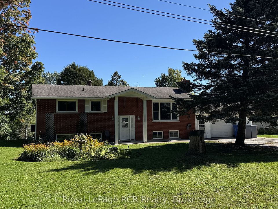 1st image of 105 Maple Grove Ln