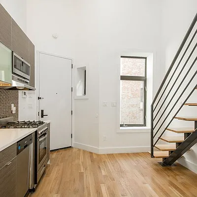 Rented by Nooklyn NYC LLC | media 44