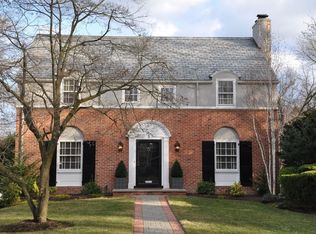 5 Glenside Ter, Montclair, NJ 07043