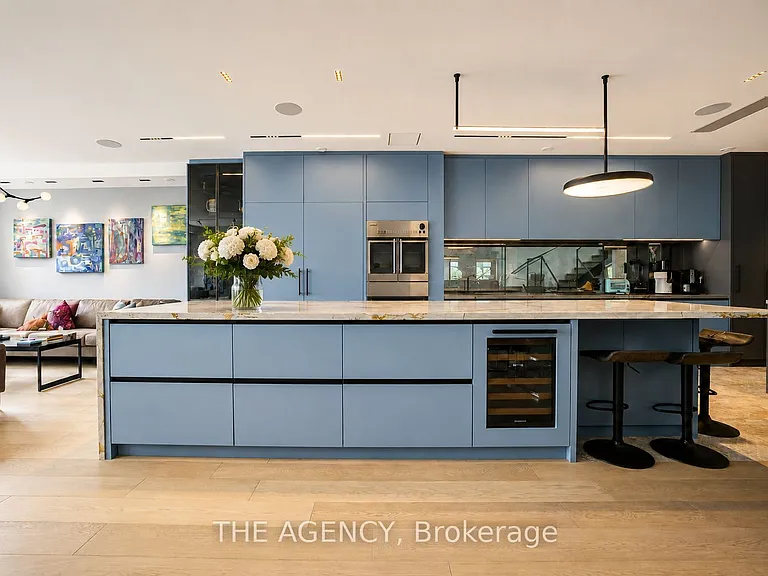 15 Albemarle Ave — Photo 7
