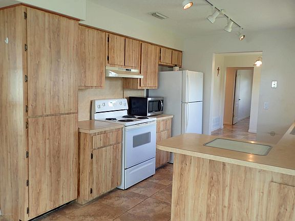 4th image of 905 Koloa Dr
