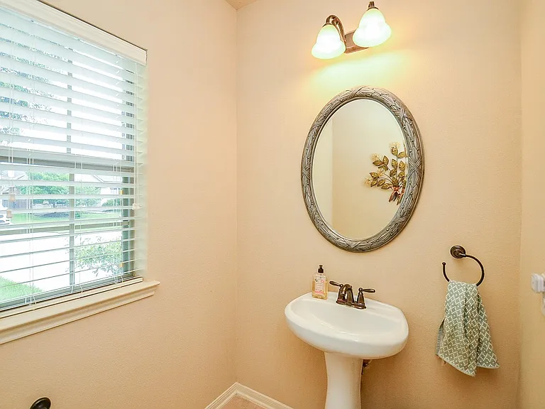 26711 Eagle Park Ln — Photo 40
