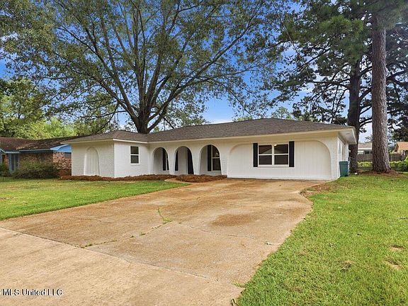 3rd image of 232 Trojan Dr