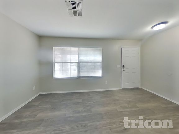 3rd image of 3326 W Saint Anne Ave