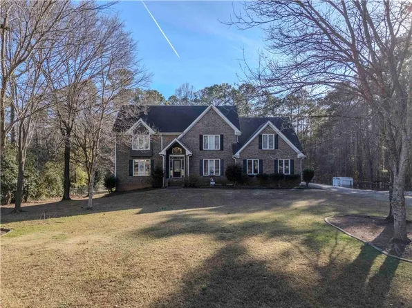 135 Acton Dr, Fayetteville, GA 30215