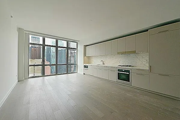 Rented by Compass | media 26