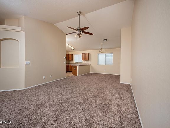 4th image of 37153 W Amalfi Ave