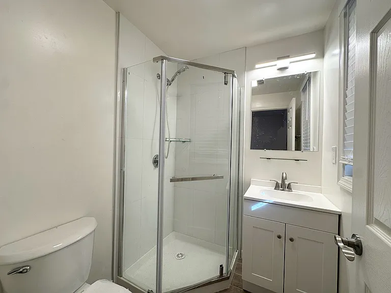 72 Easton St #2 — Photo 5