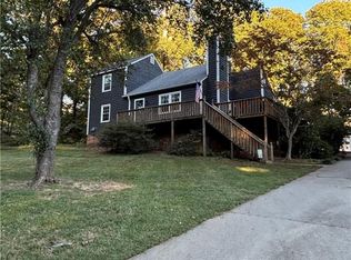 211 Shady Ln, Thomasville, NC 27360