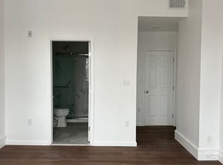 1615 S Broad St FLOOR 3, Philadelphia, PA 19148
