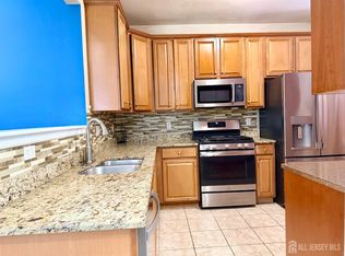 2211 Edward Stec Blvd, Edison, NJ 08837