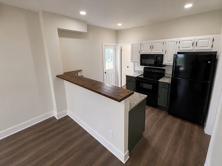 Kitchen

 (Renovation in Progress Final finishes and appearance may vary slightly)