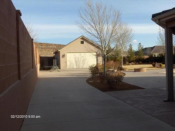 extra 2 car garage
