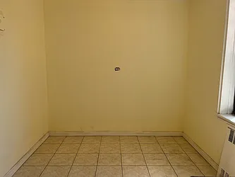 Rented by Royal House Realty, Inc.