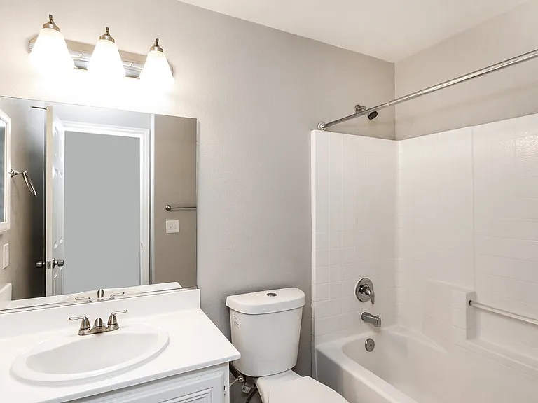 716 Castlebridge Ave — Photo 15