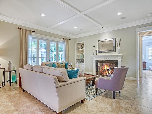 5th image of 416 N Palm Island Cir