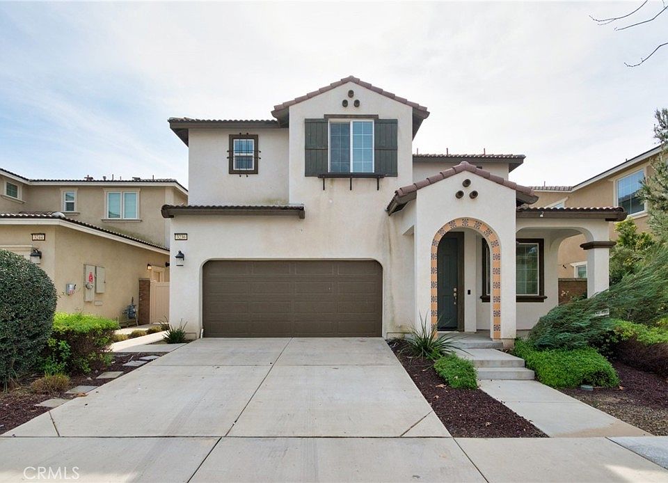 1st image of 3236 E Denali Dr