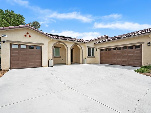 3rd image of 475 W Camellia Way