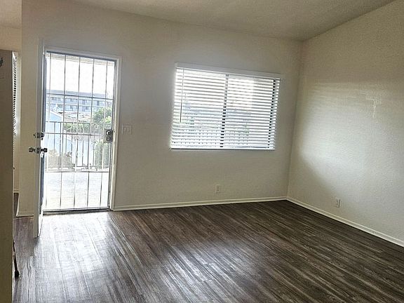 3rd image of 13528 Lemoli Ave APT 16