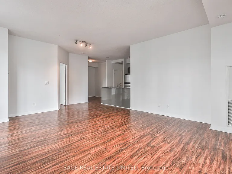 16 Yonge St #2711 — Photo 8