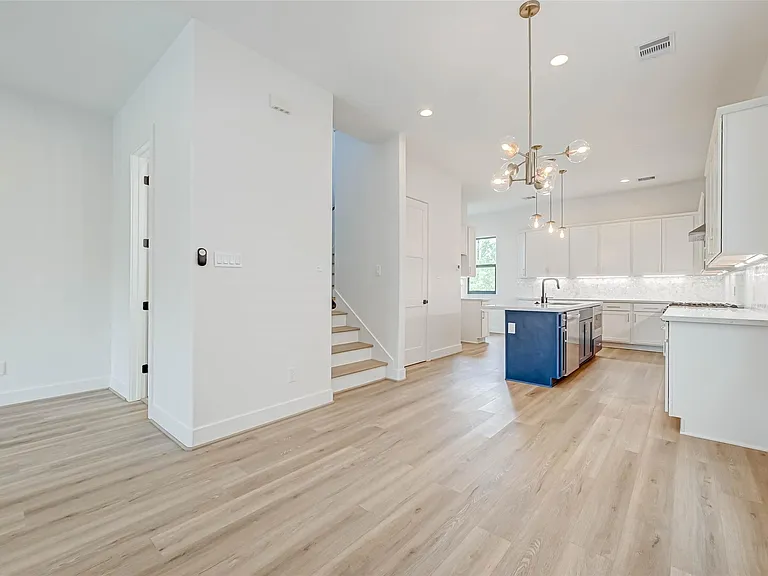 3503 Anita St — Photo 17