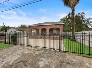 7912 Cypress St, Houston, TX 77012