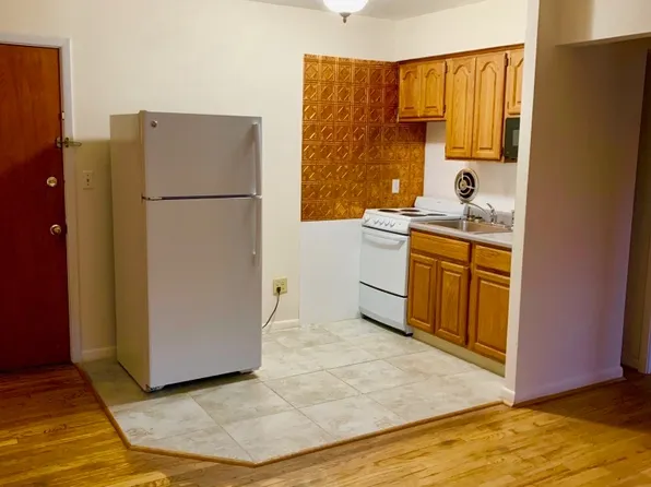 2615 Erie Ave #9, Cincinnati, OH 45208