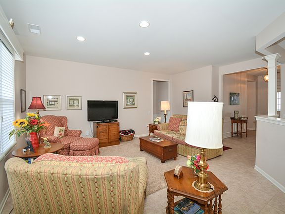 4th image of 13848 Gardner Dr