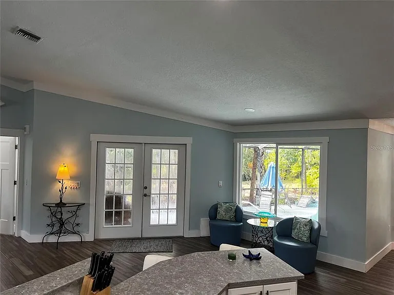 4594 Trails Dr — Photo 23