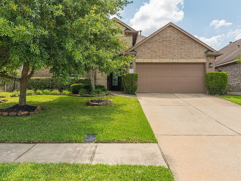111 Pheasant Run Dr — Photo 3
