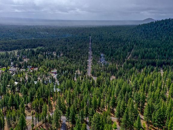 5th image of 16817 Covina Rd