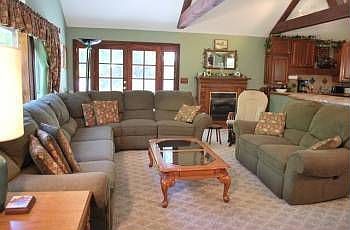 4th image of 38 Cottage Ct