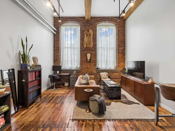 1350 Rosa L Parks Blvd APT 335, Nashville, TN 37208