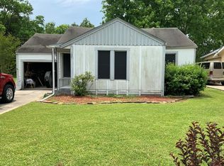 1001 Neches Ave, Port Arthur, TX 77642
