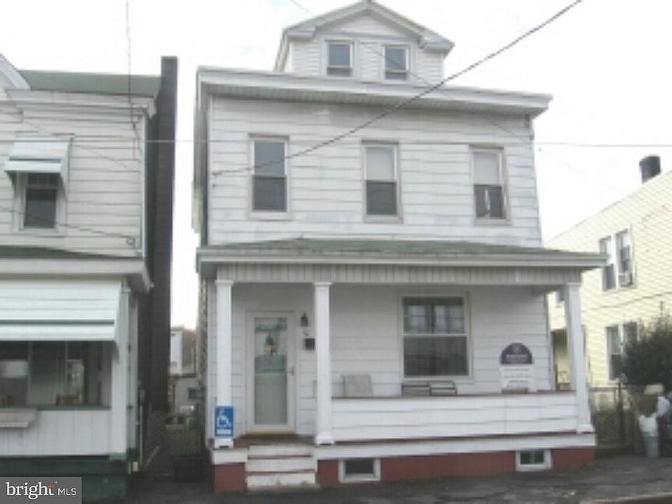 1st image of 42 N 3rd St