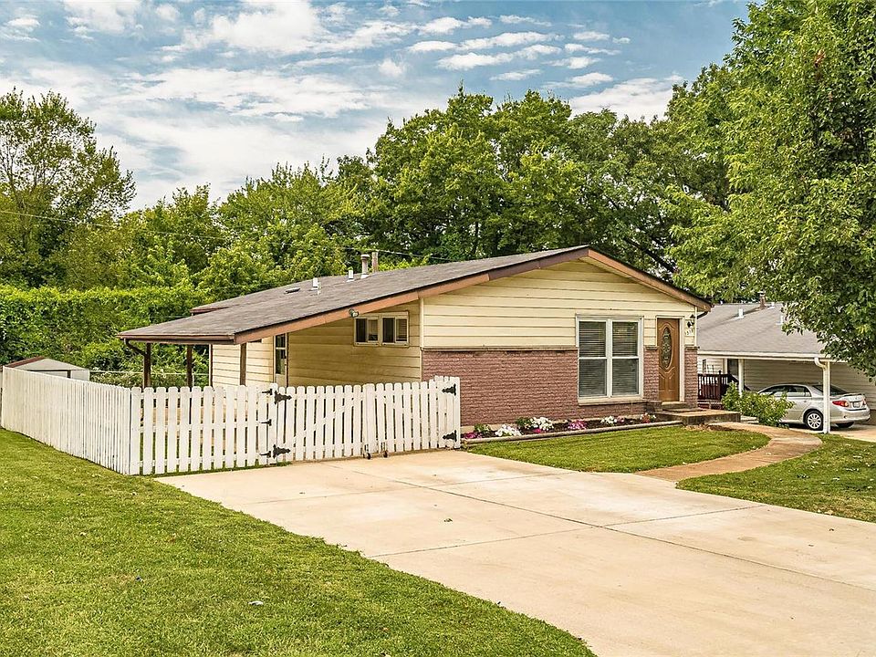 1st image of 1319 Honeywood Dr