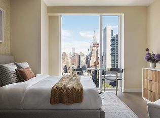 455 10th Ave #22F, New York, NY 10018