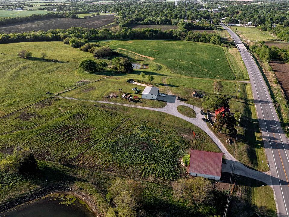 25853 Highway 75, Lyndon, KS 66451 Zillow