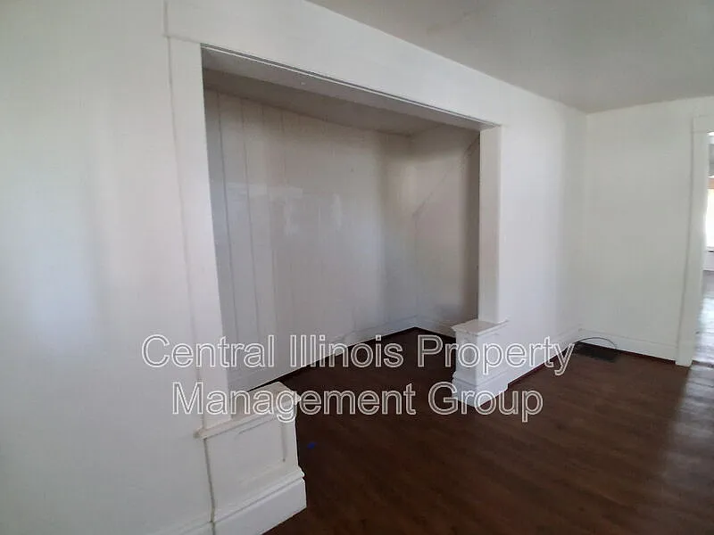 1 bed, 1.0 bath, $850 — Photo 4