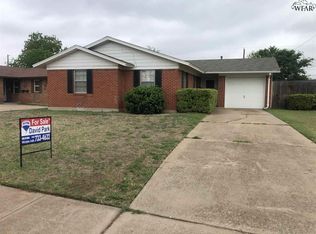 1810 Eden Ln, Wichita Falls, TX 76306