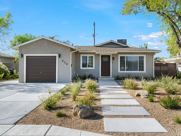 534 Beverly Dr — Photo 5
