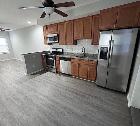 2nd image of 9227 N Point Rd