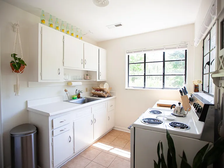 5125 Valley Stream Rd — Photo 17