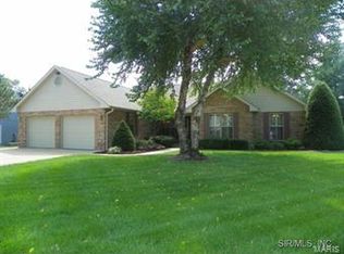 396 N Ridge Rd, Columbia, IL 62236