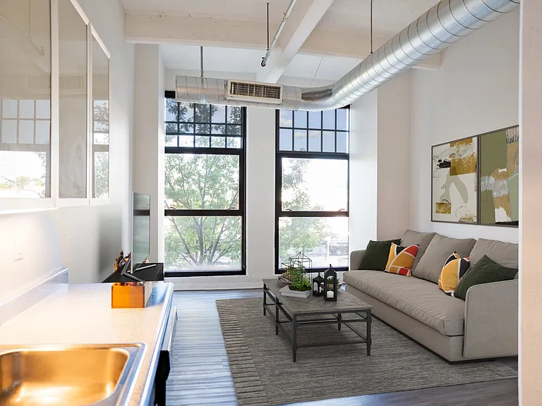 St. Clair Lofts — Photo 15